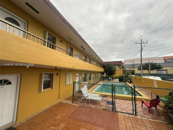 3700 NW 62nd Ave , Unit 103, Virginia Gardens, FL 33166