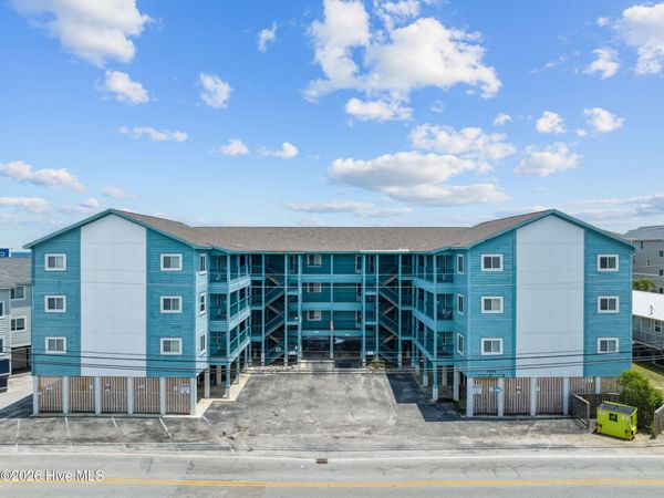 1404 Canal Drive , Unit Apt 27, Carolina Beach, NC 28428