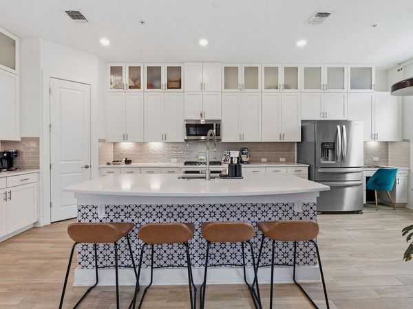 3126 Schutze ST , Austin, TX 78723