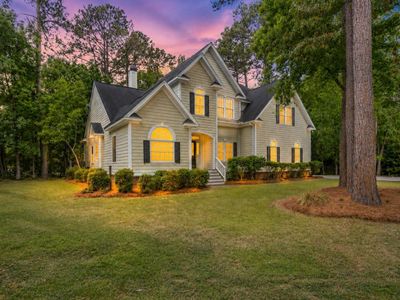 1825 S James Gregarie Road, Mount Pleasant, SC 29466