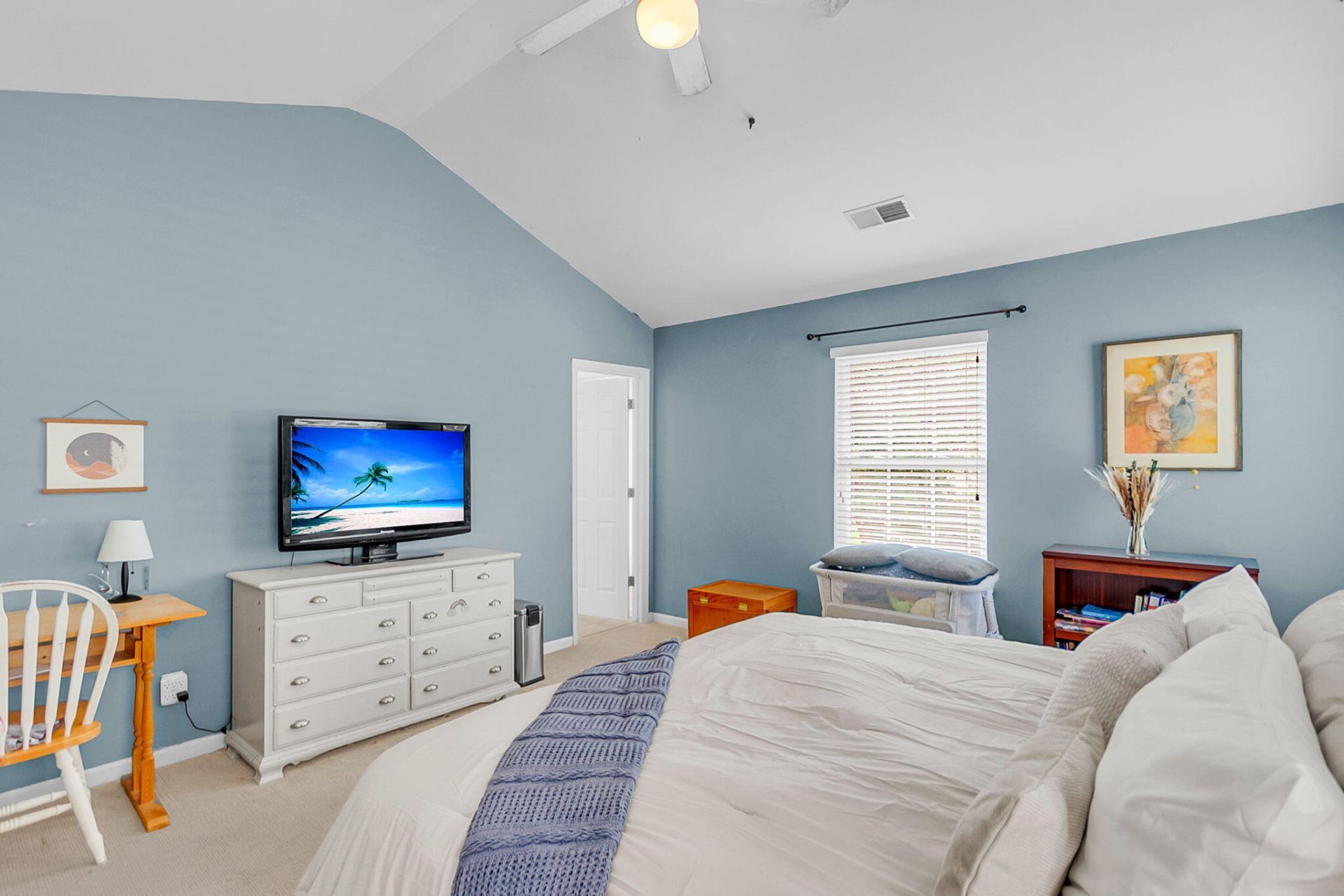 1504 Royal Colony Road Photo 24