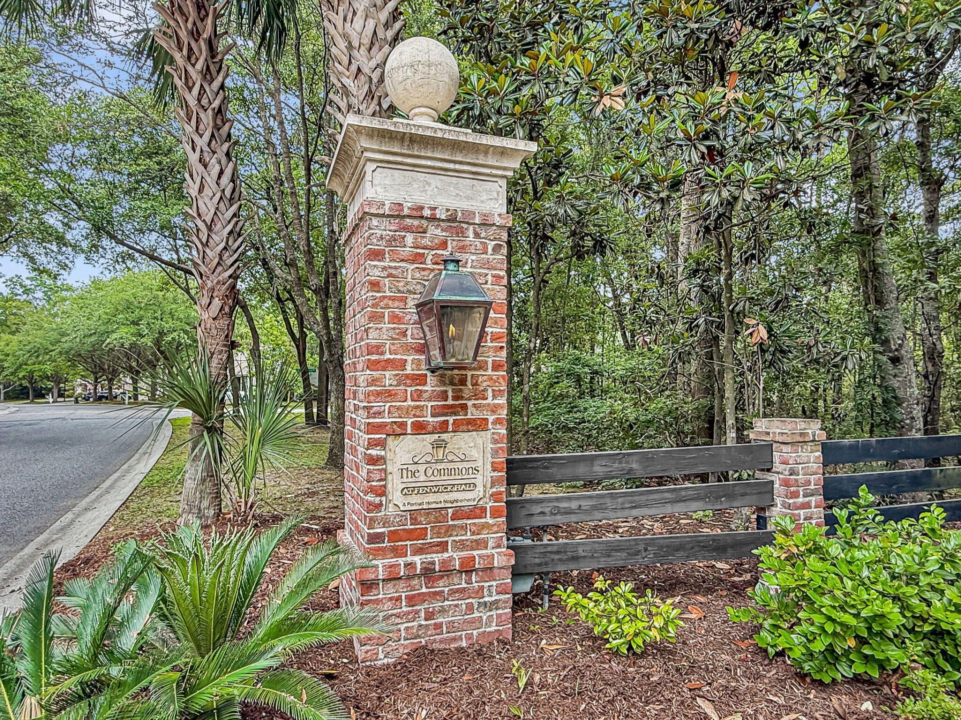 1504 Royal Colony Road Photo 29