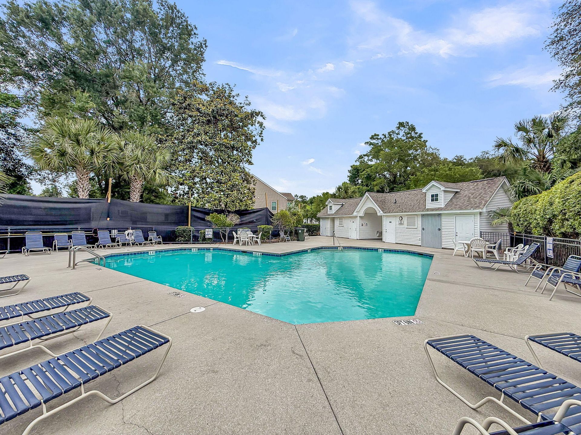 1504 Royal Colony Road Photo 31