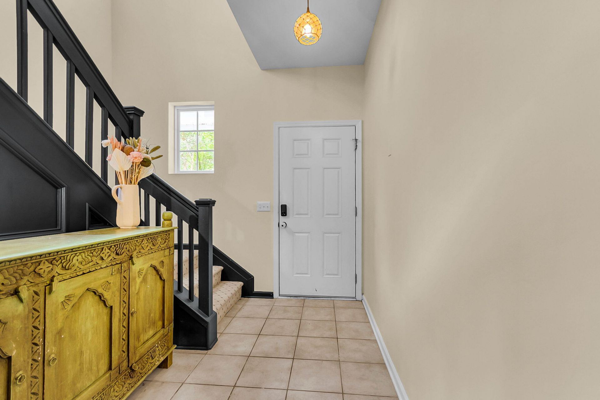 1504 Royal Colony Road Photo 6