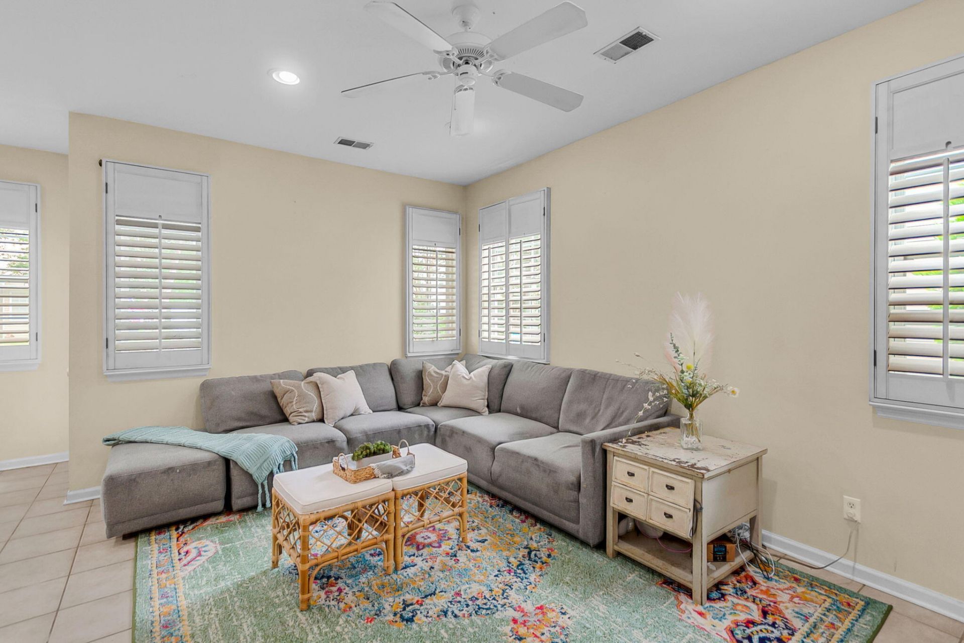 1504 Royal Colony Road Photo 9