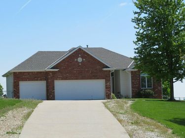 810 LINCOLN Street, MINDEN, IA 51553