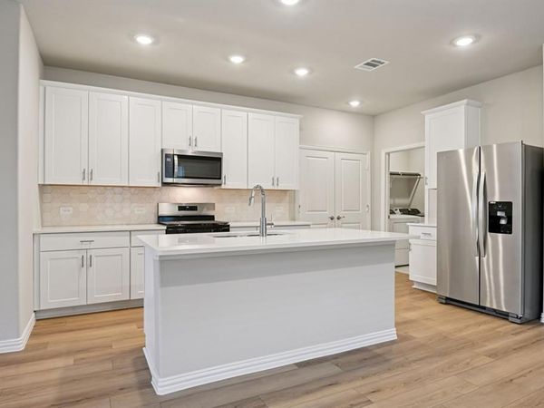 3052 Belton Drive, Farmersville, TX 75442