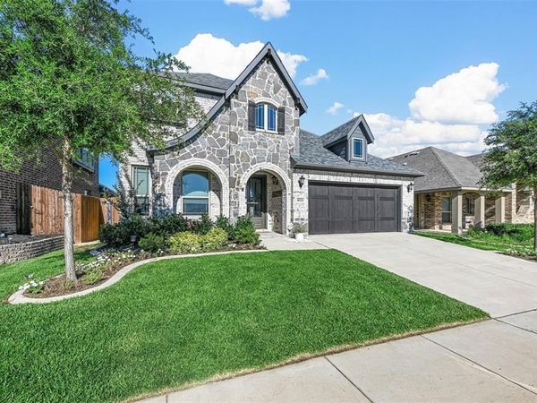 10224 Wild Berry Drive, Fort Worth, TX 76131
