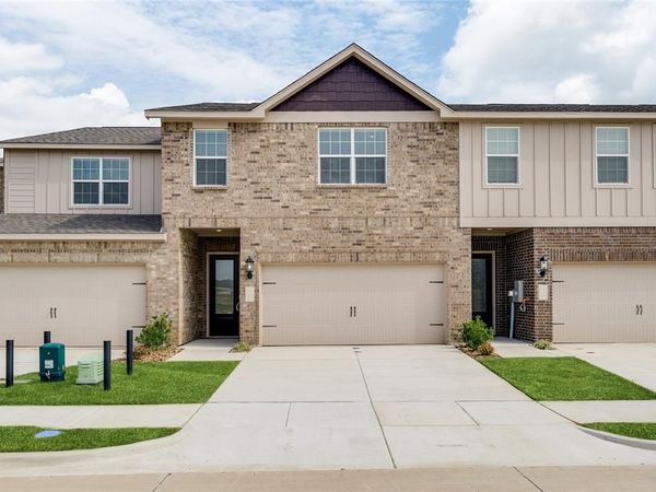 754 Carson Lane, Pilot Point, TX 76258