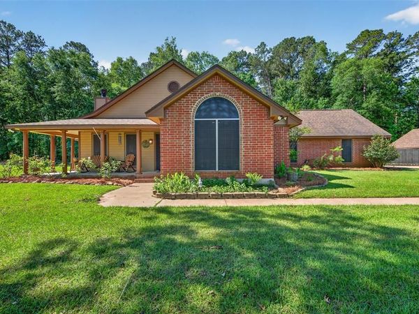 8695 Shane Lane, Keithville, LA 71047