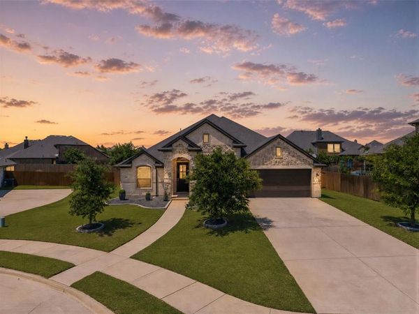 605 Roscoe Drive, Midlothian, TX 76065