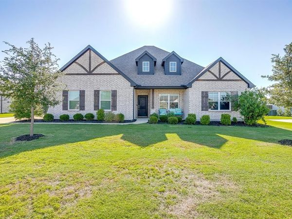 108 Treys Way, Godley, TX 76044