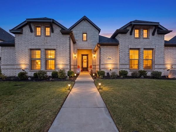 713 Toby Trail, Mansfield, TX 76063