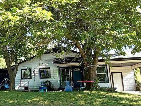 2028 E Jones Street, Sherman, TX 75090