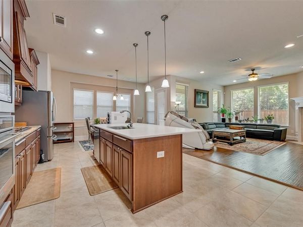 402 Ridgewood Drive, Lewisville, TX 75067