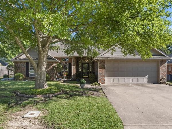 2410 Christi Lane, Caddo Mills, TX 75135