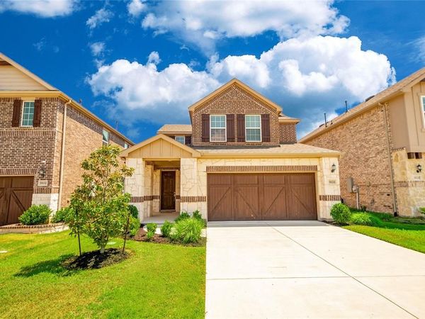 9828 Michael Irvin Street, Irving, TX 75063