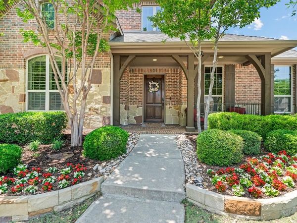 721 Kimbro Avenue , Lantana, TX 76226