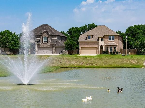 4916 Stillhouse Hollow Lane, Denton, TX 76226