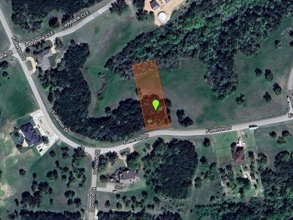 8421 Fullerton , Cleburne, TX 76033