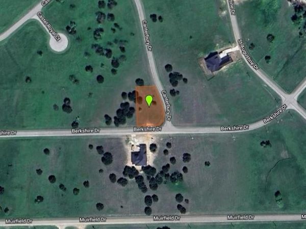 6624 Berkshire , Cleburne, TX 76033