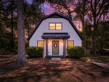 238 E Vance, Zebulon, NC 27597