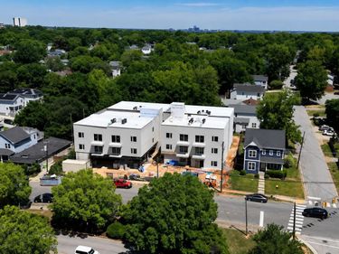 709 E Lenoir Street, Unit 206, Raleigh, NC 27601