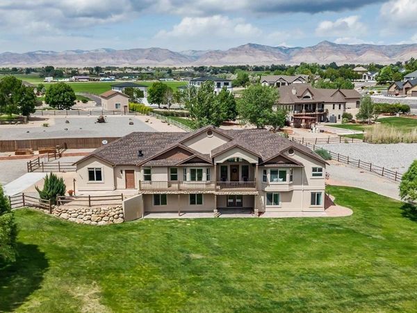 1005 Pritchard Mesa Court, Grand Junction, CO 81505