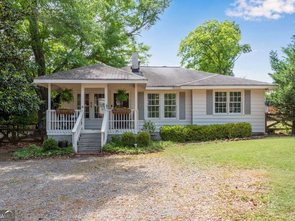 89 Mountain View Road NW, Marietta, GA 30064