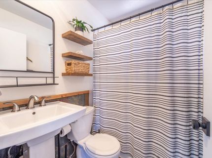 10243 Laburnham Circle, Truckee, CA 96161 Photo
