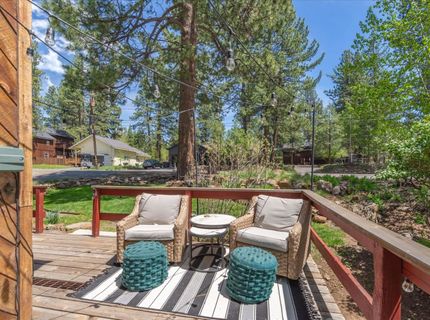 10243 Laburnham Circle, Truckee, CA 96161 Photo