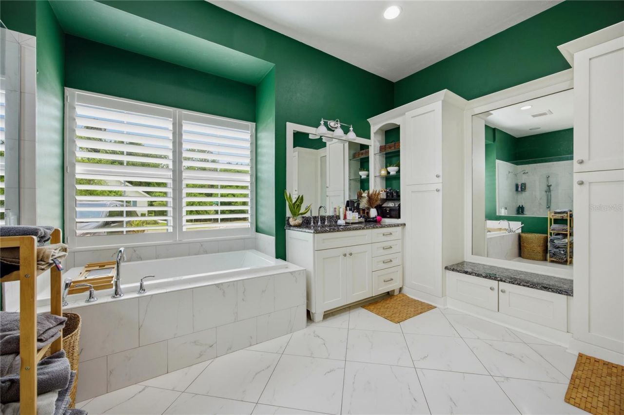 4003 NW 63rd Way, Gainesville, FL 32606 Photo