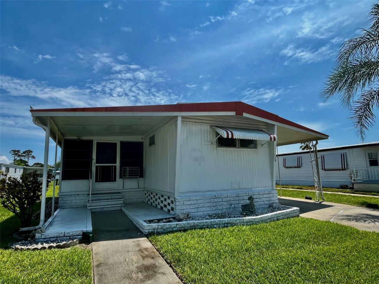 130 Melody Lane, Tarpon Springs, FL 34689 Main Photo