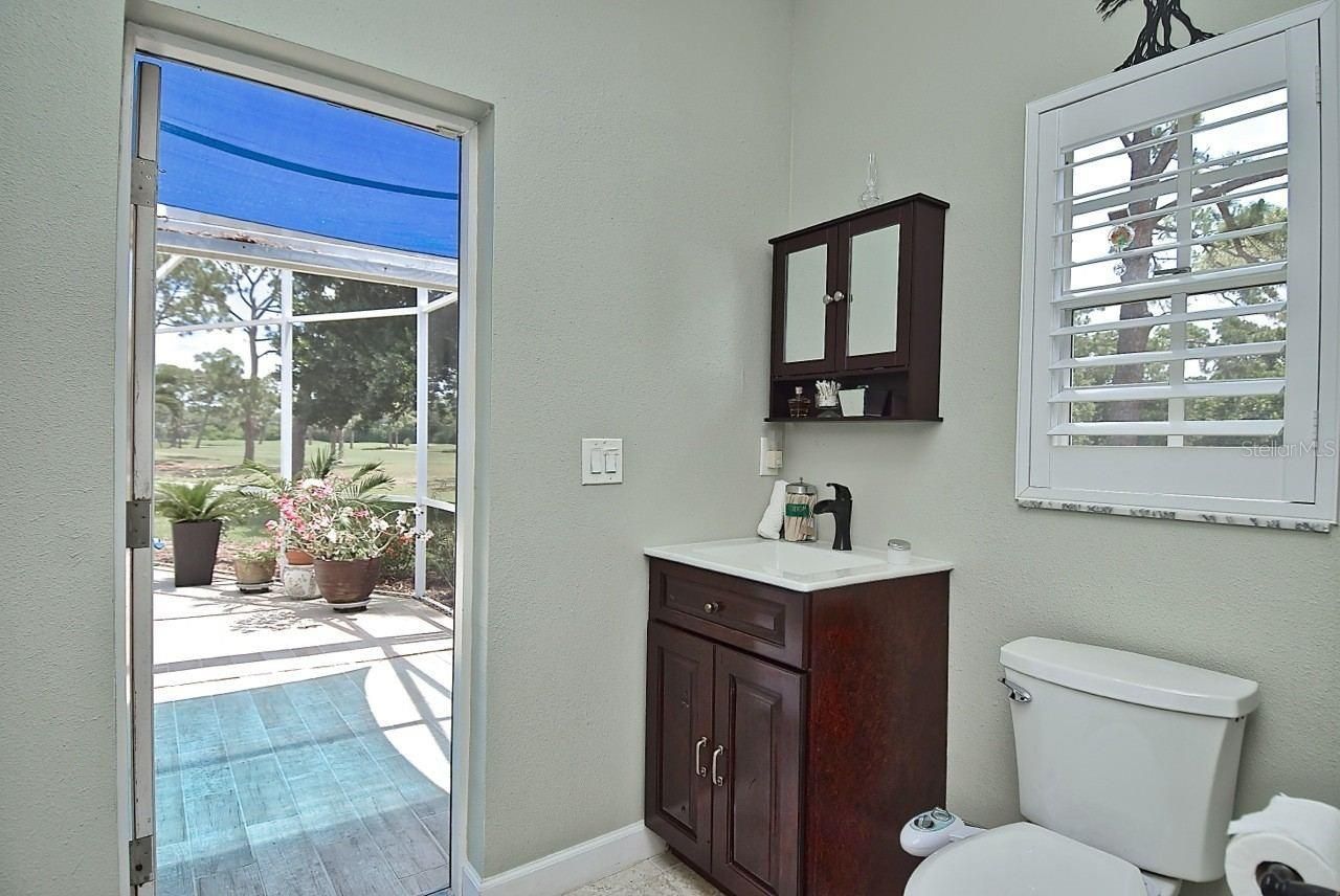 3890 Lyndhurst Court, Sarasota, FL 34235 Photo