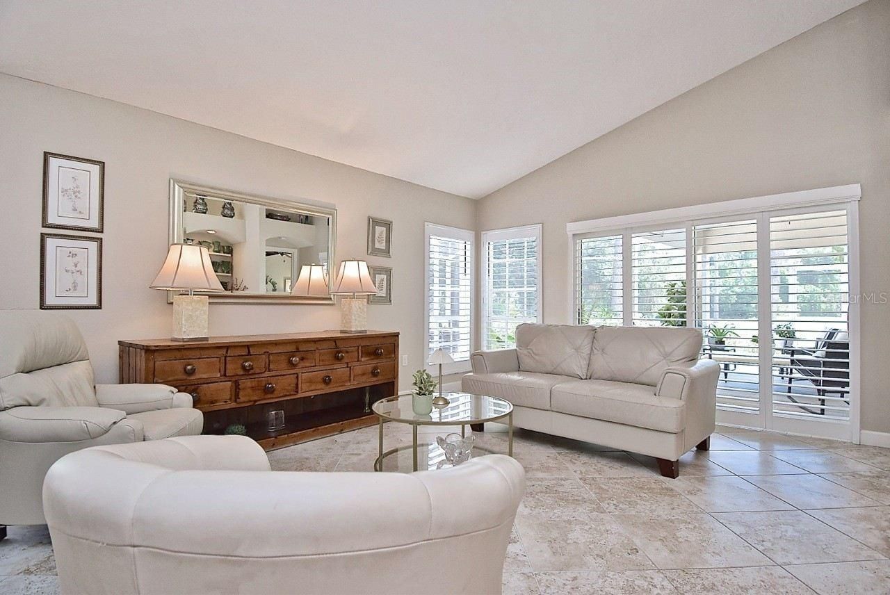 3890 Lyndhurst Court, Sarasota, FL 34235 Photo
