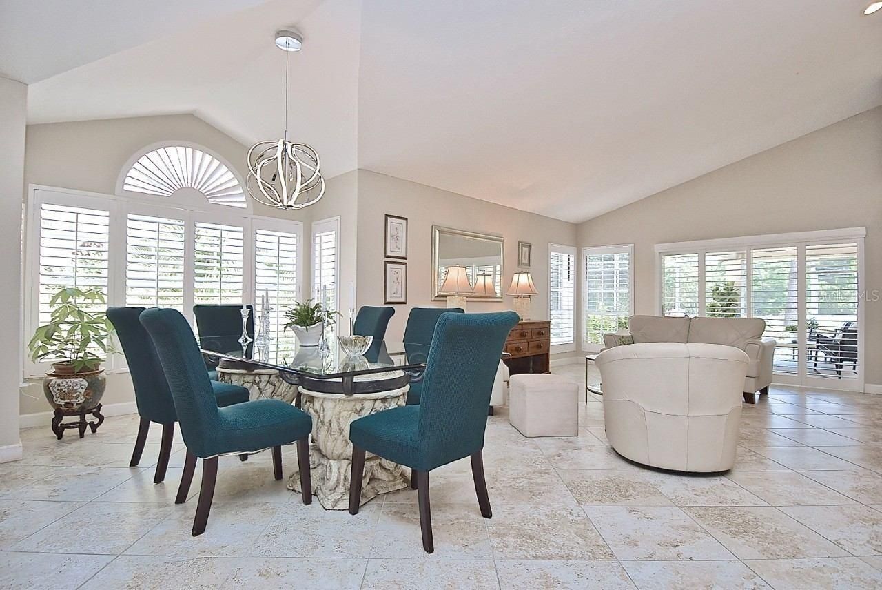 3890 Lyndhurst Court, Sarasota, FL 34235 Photo