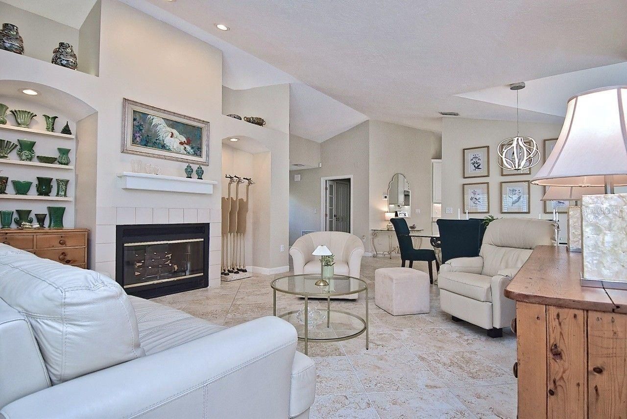 3890 Lyndhurst Court, Sarasota, FL 34235 Photo
