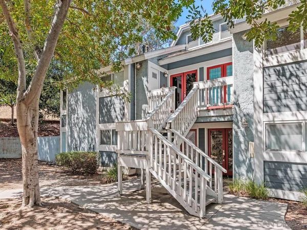 1564 Tanglewood Ln, Unit 15, Escondido, CA 92029