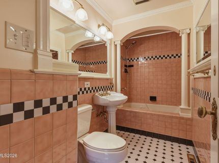 2190 Silverada Boulevard, Reno, NV 89512 Photo