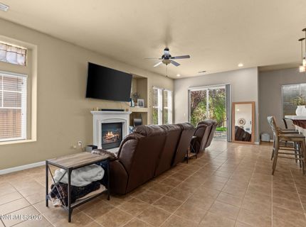 7475 Europa Drive, Sparks, NV 89436 Photo
