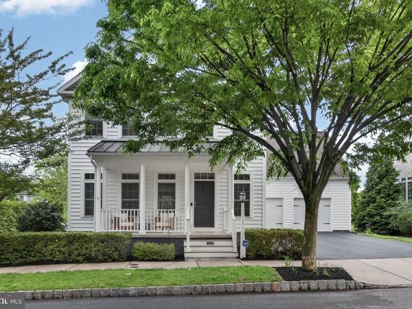 1321 BANNER DRIVE, LANCASTER, PA 17601
