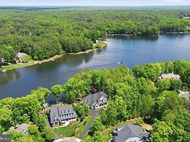 11215 PRESWICK LANE , SPOTSYLVANIA, VA 22551