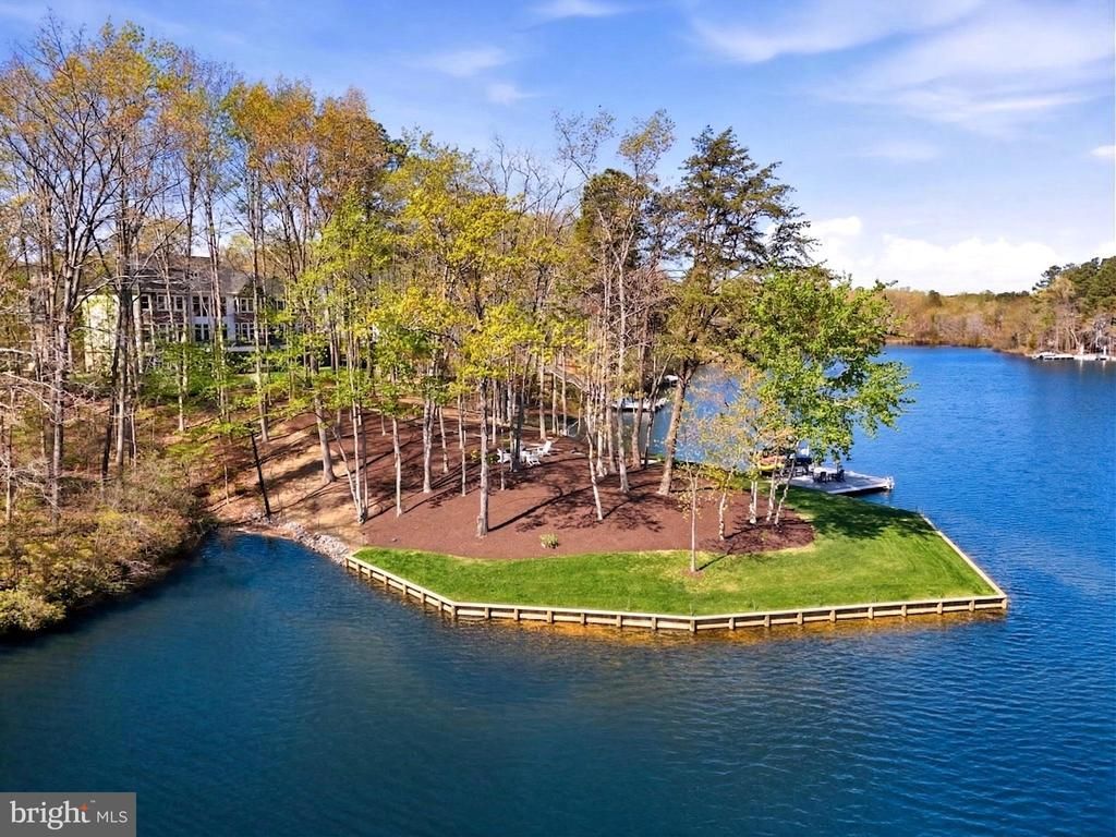 11215 PRESWICK LANE, SPOTSYLVANIA, VA 22551