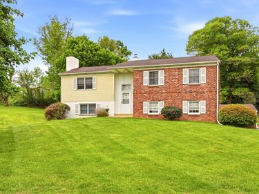 222 COLDSTREAM ROAD, PHOENIXVILLE, PA 19460
