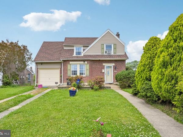 329 ALDAN AVENUE, ALDAN, PA 19018