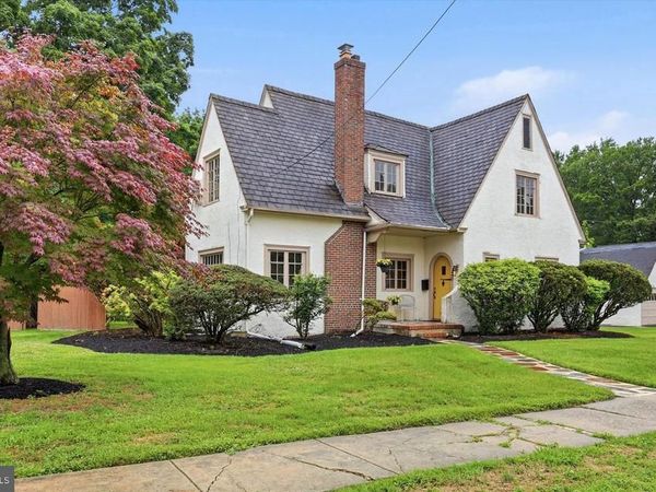 30 BARTRAM AVENUE, MOUNT HOLLY, NJ 08060