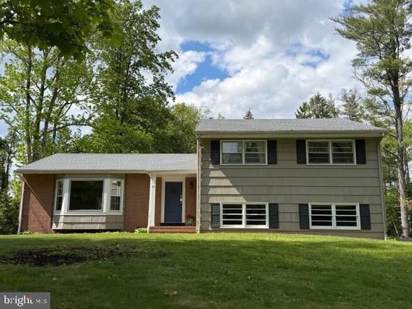 33 TYSON LANE , PRINCETON, NJ 08540