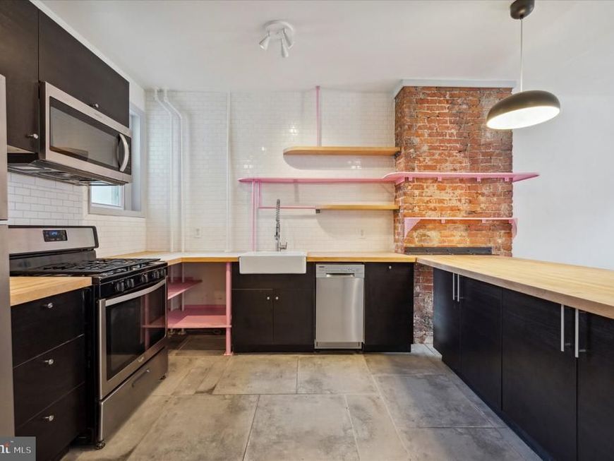 1721 S 18th Street, Philadelphia, PA 19145 Main Photo