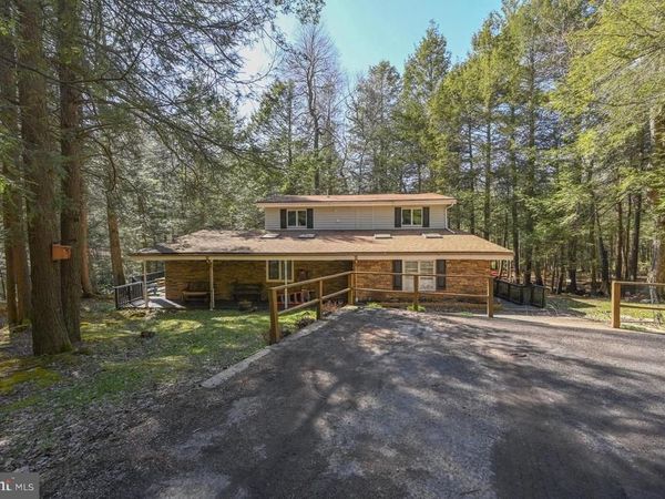 285 LAKESHORE DRIVE, OAKLAND, MD 21550