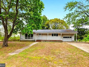 562 HALEYVILLE ROAD, PORT NORRIS, NJ 08349